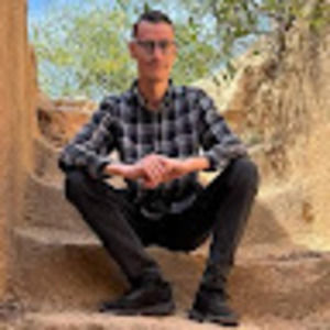 Meet your Posher, Stephen